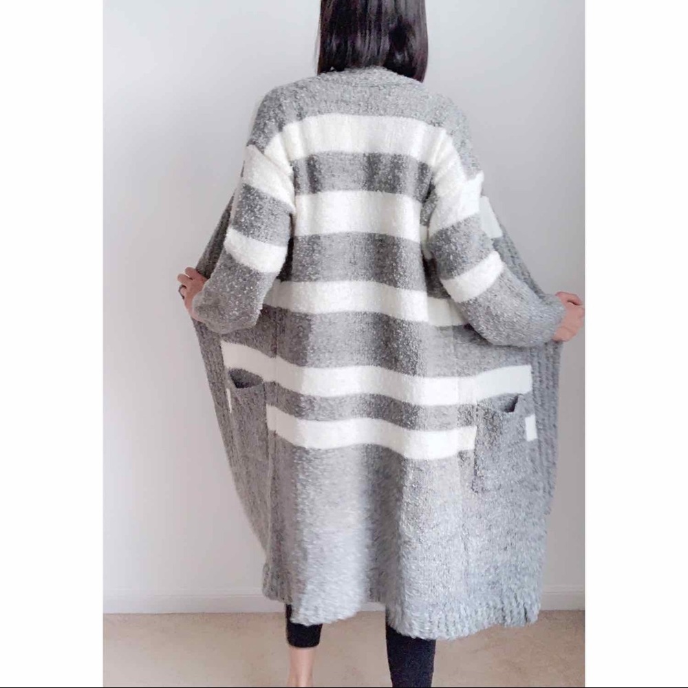 CHICBOMB - Picture 2 of 4